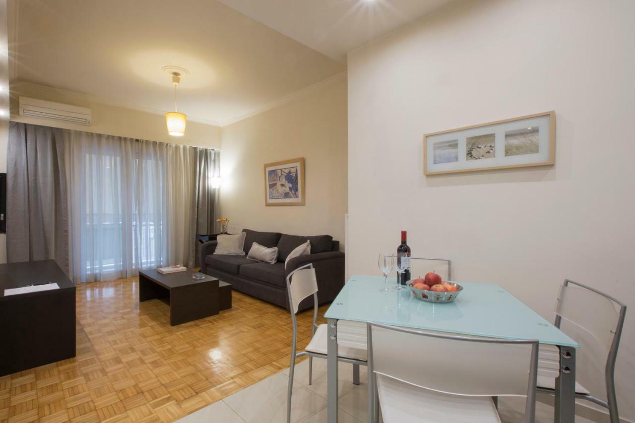 Apartment At Koukaki, 150M From The Metro Athena Bagian luar foto